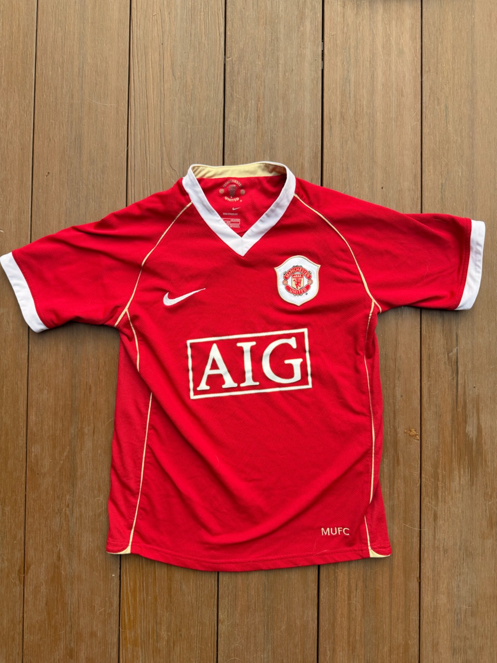 Vintage Nike Manchester United AIG Soccer Jersey Youth Medium 10–12 2006/07